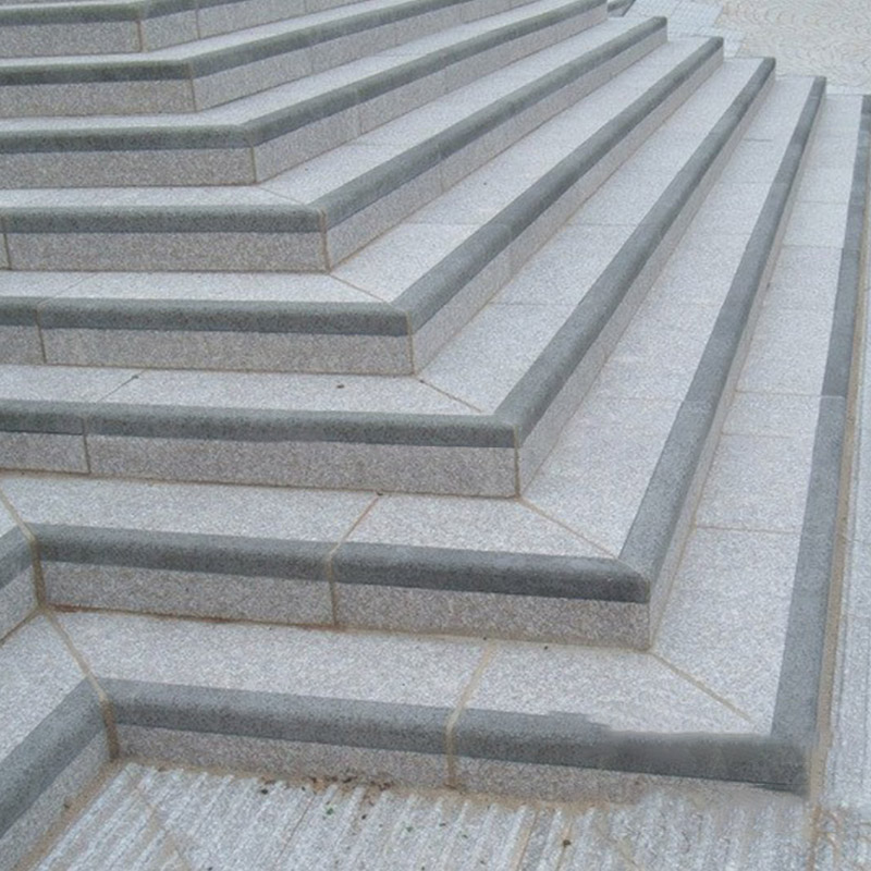 Design delle scale in granito bianco sesamo