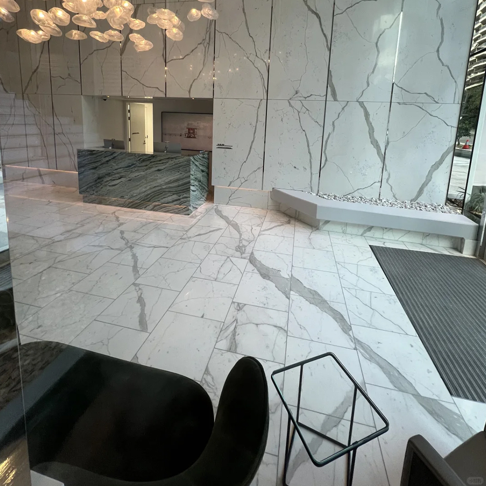 calacatta white Marble