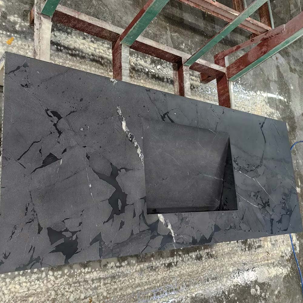 Omega Black Quartzite