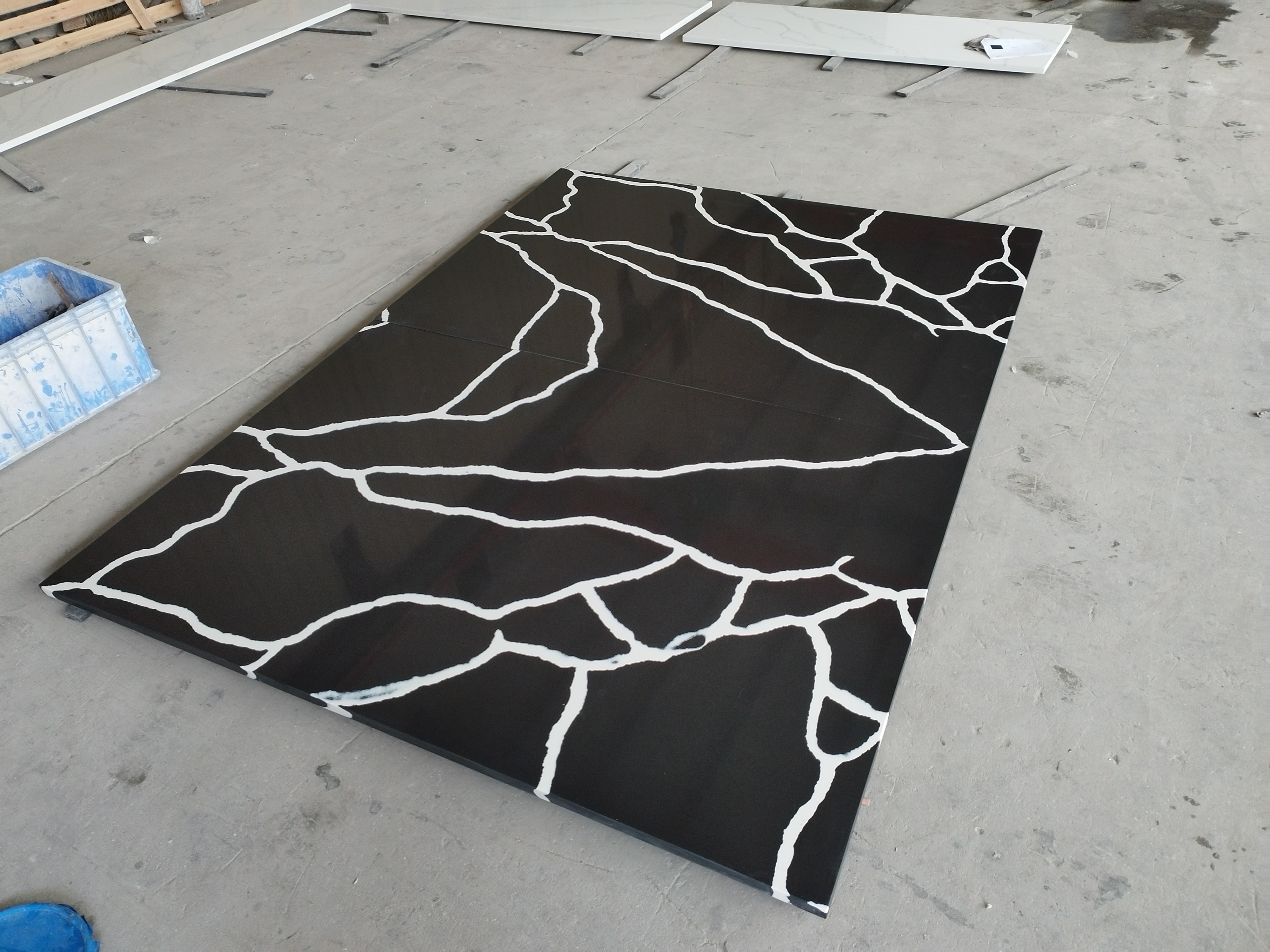 5024 Nero Statuary Quartz Slabs