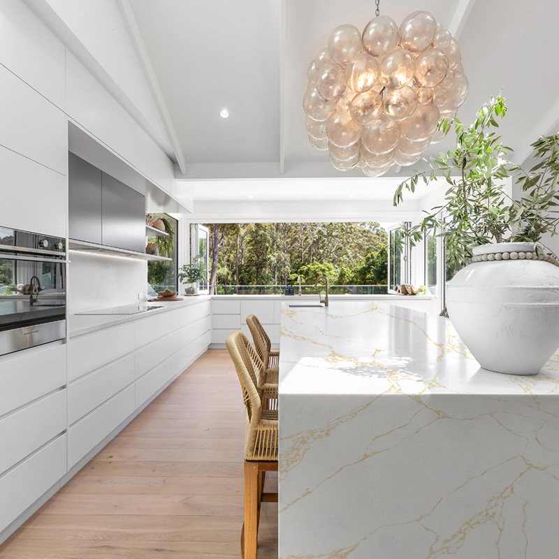 5047 River Thrill White Calacatta Quartz Countertops