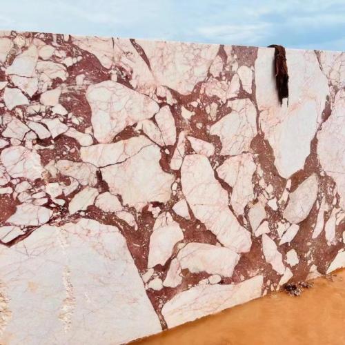 Burberry quartzite
