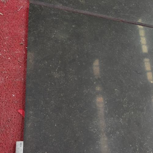 black marble tile