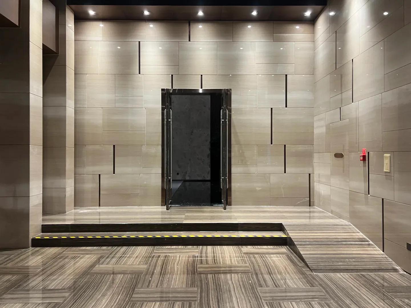 Riferimento per la progettazione del giunto del rivestimento del muro in pietra